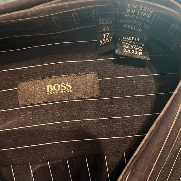 Hugo Boss White and Blue Dress Shirt with Pinstripes - Picture 2 of 3